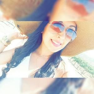 Meet your Posher, Andrea